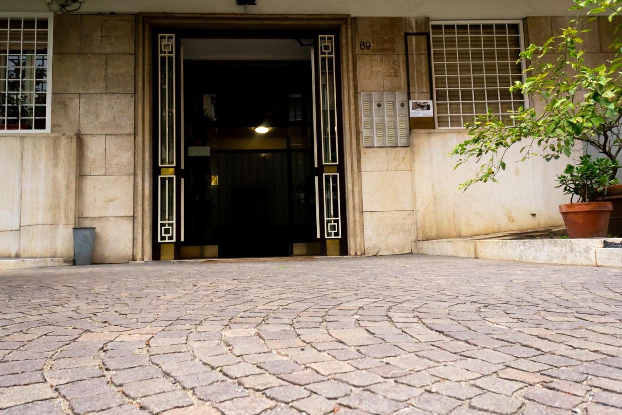 Ermete San Pietro House Apartment Roma Exterior foto